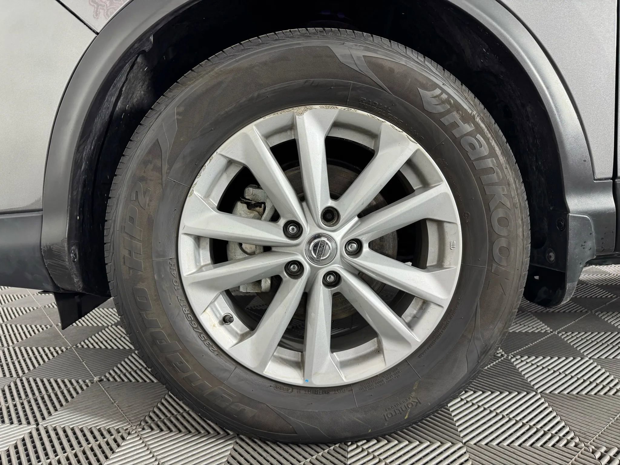 Used 2021 Nissan Rogue Sport SV image 42