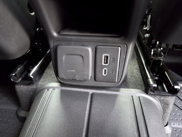 New 2026 Chevrolet TrailBlazer RS w/ Convenience Package AWD/4WD image 15
