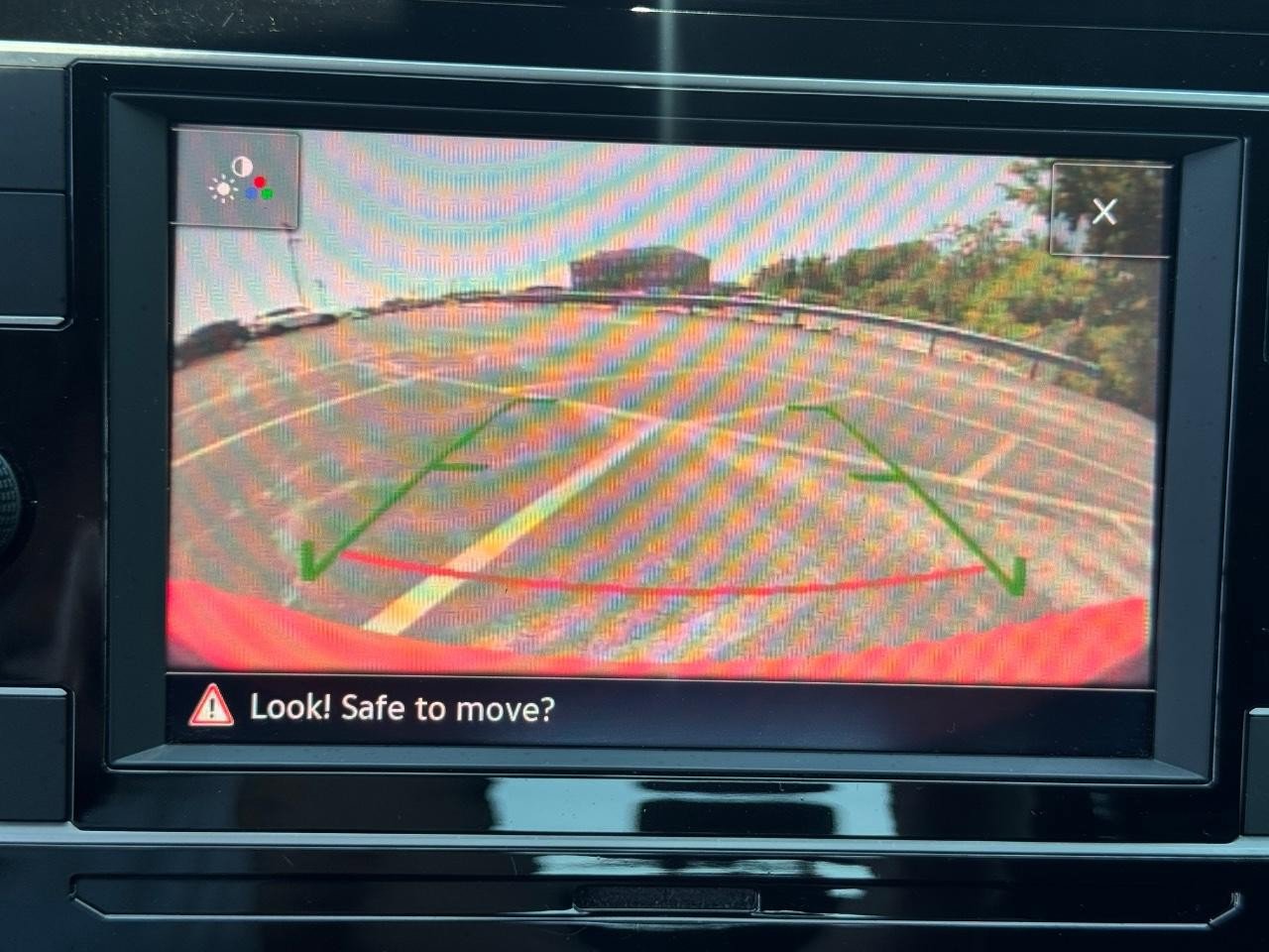 Used 2020 Volkswagen Golf 4-Door FWD image 23