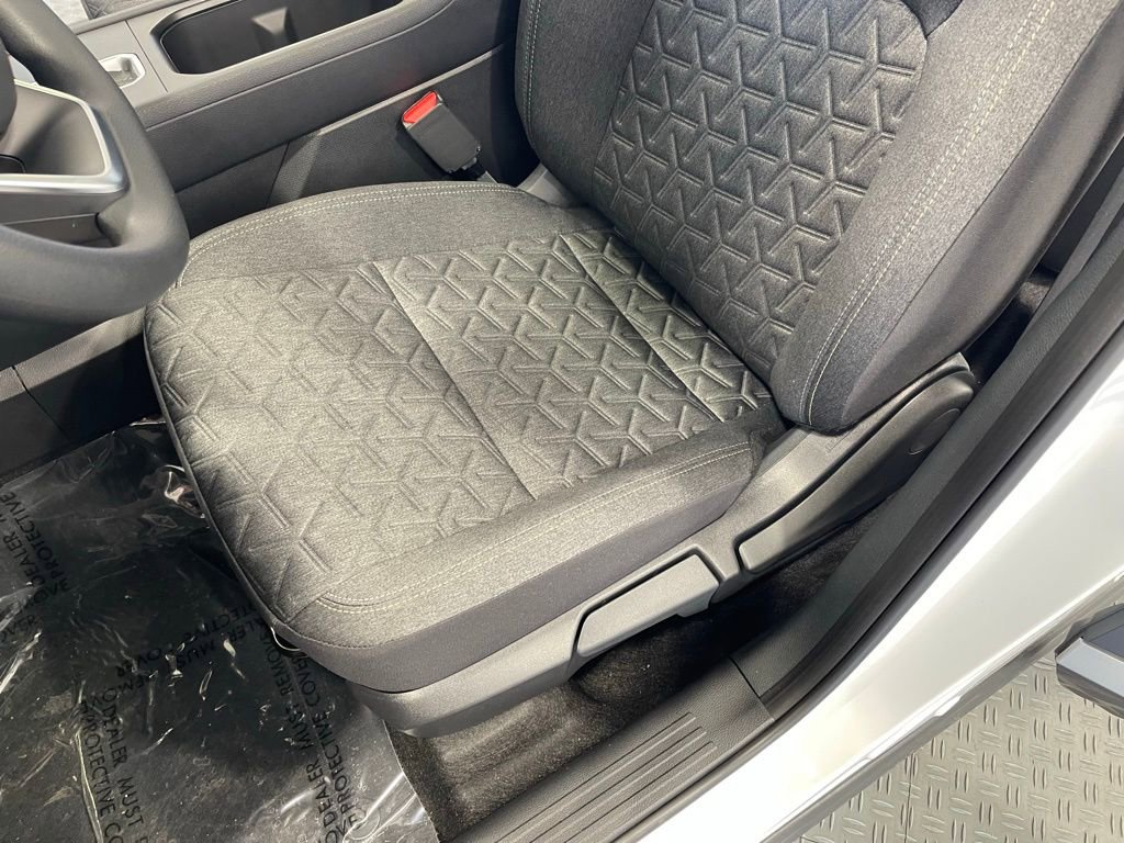 New 2026 Nissan Kicks SV w/ SV Premium Package image 14