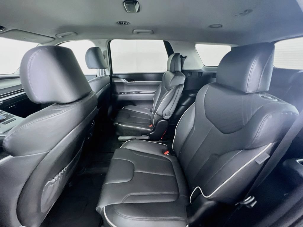 Used 2025 Hyundai Palisade SEL AWD/4WD image 23