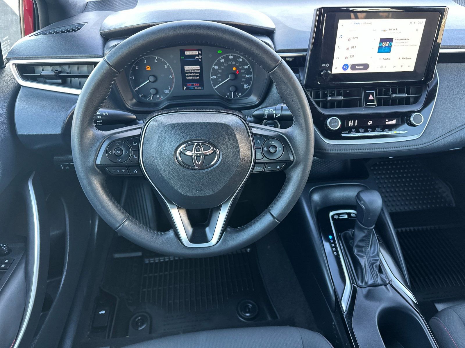 Used 2025 Toyota Corolla SE FWD image 15