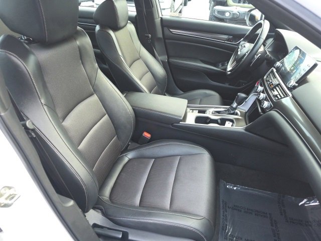 Used 2019 Honda Accord Sport image 10