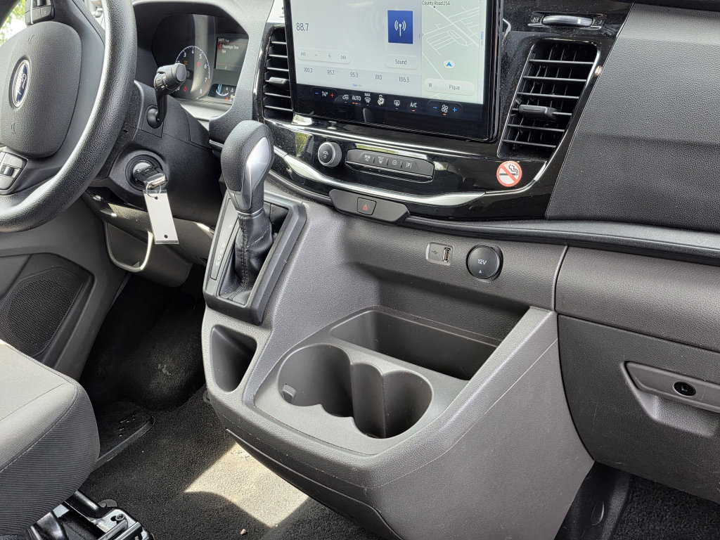Used 2024 Ford Transit 350 XLT RWD image 8