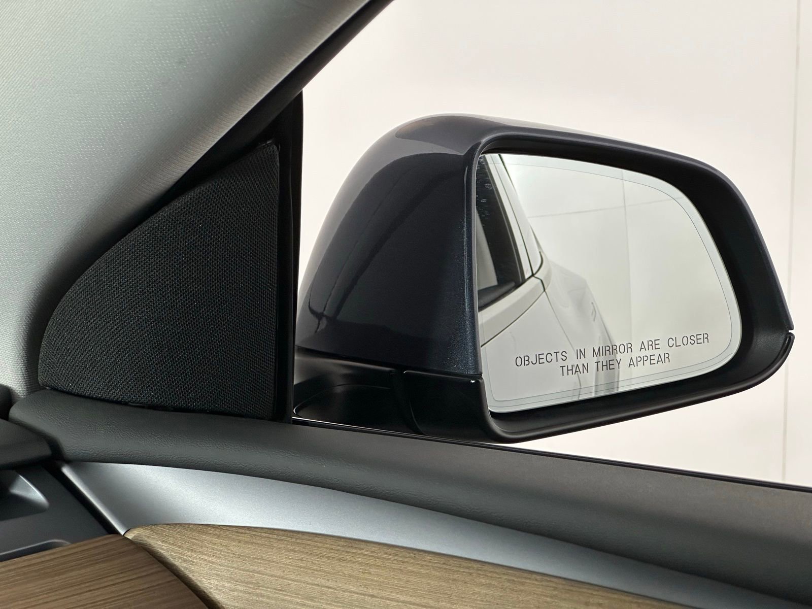 Used 2023 Tesla Model Y Long Range image 24