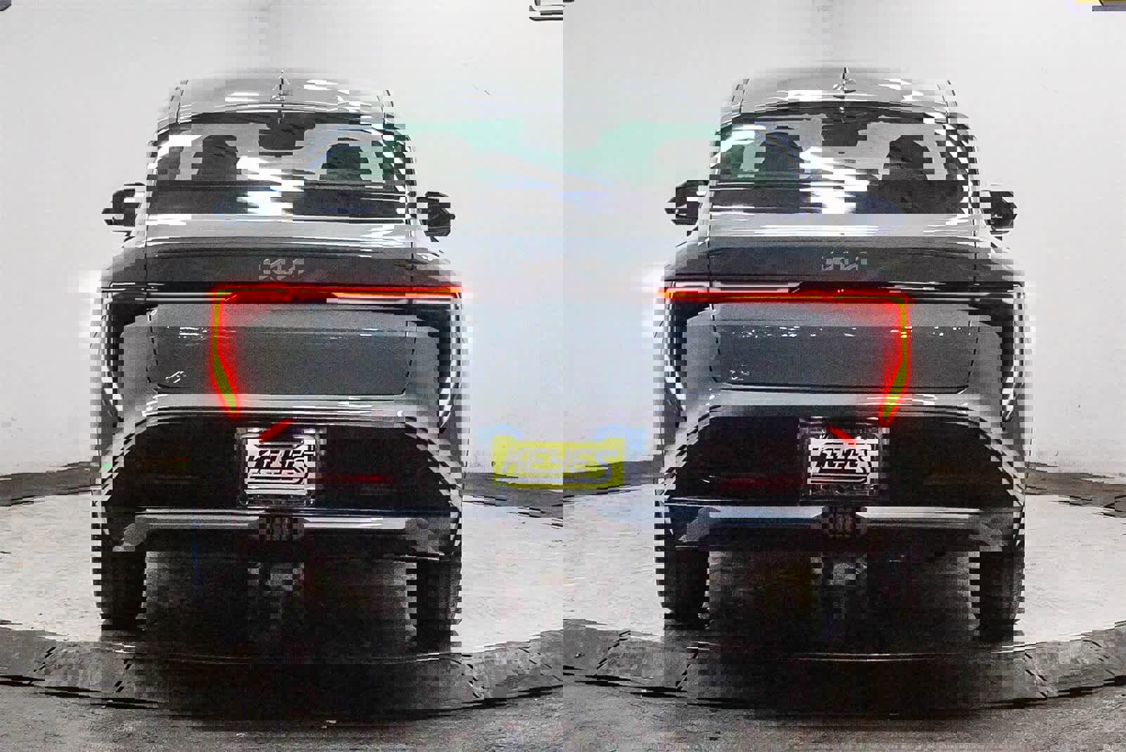 Used 2025 Kia K4 LXS image 3