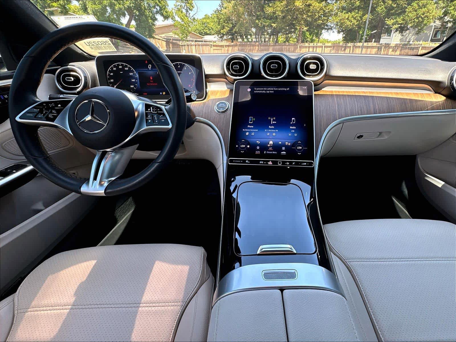 Used 2024 Mercedes-Benz C 300 Sedan image 18