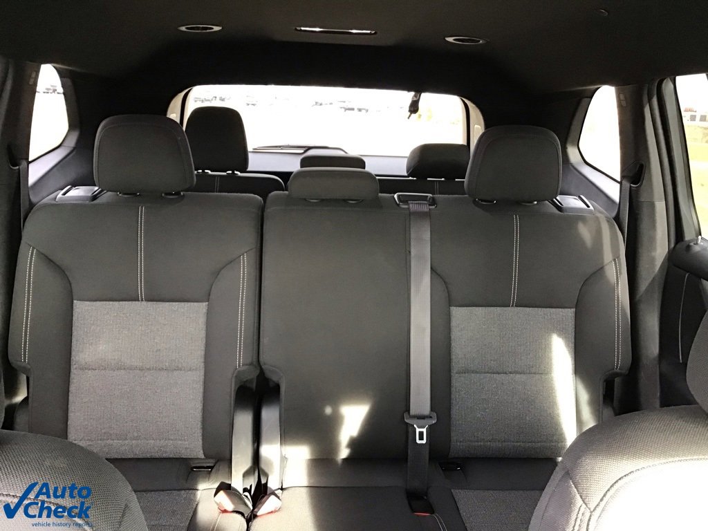 Used 2025 GMC Acadia Elevation image 20