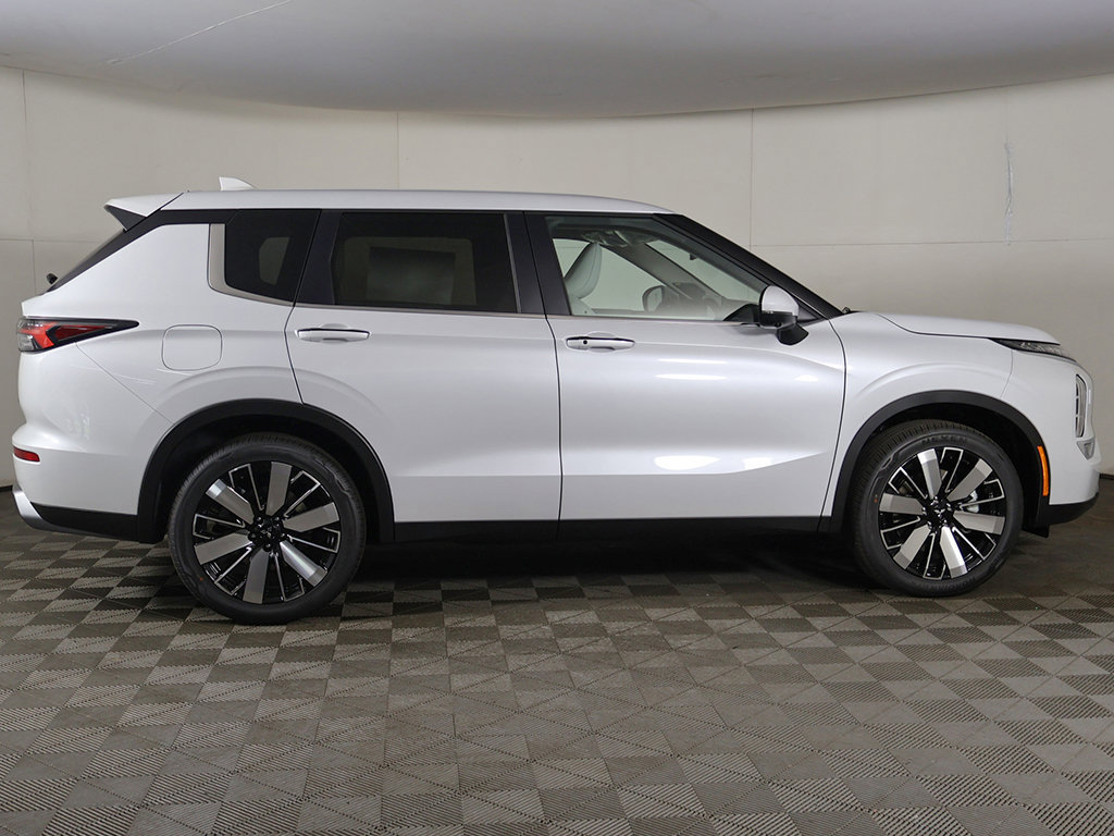 New 2026 Mitsubishi Outlander SE AWD/4WD image 20