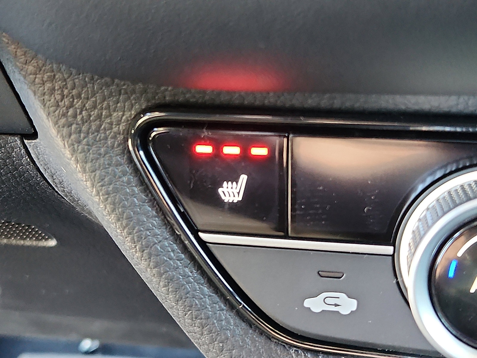 New 2026 Honda HR-V EX-L image 14