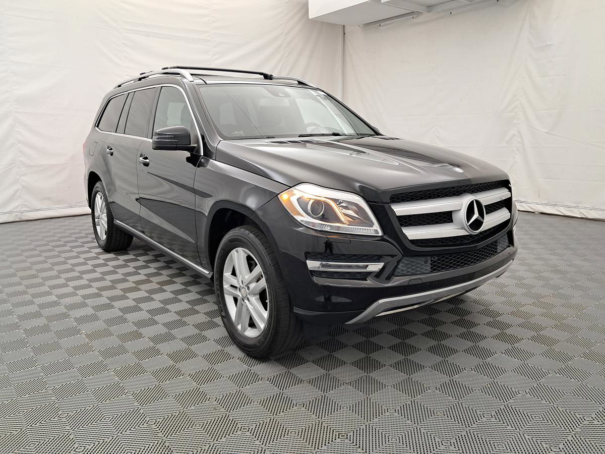 Used 2016 Mercedes-Benz GL 450 4MATIC image 2
