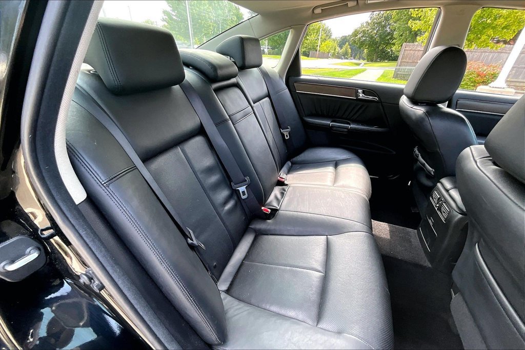 Used 2008 INFINITI M35 x w/ Technology Pkg AWD/4WD image 30