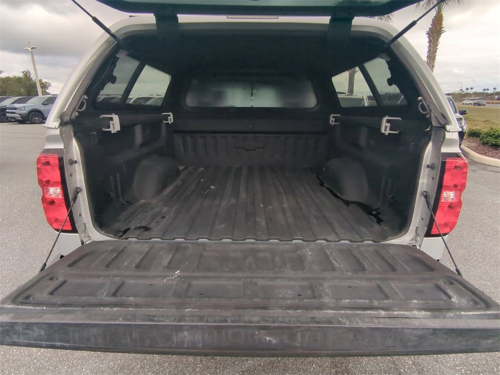 Used 2018 Chevrolet Silverado 1500 LT w/ All Star Edition image 12