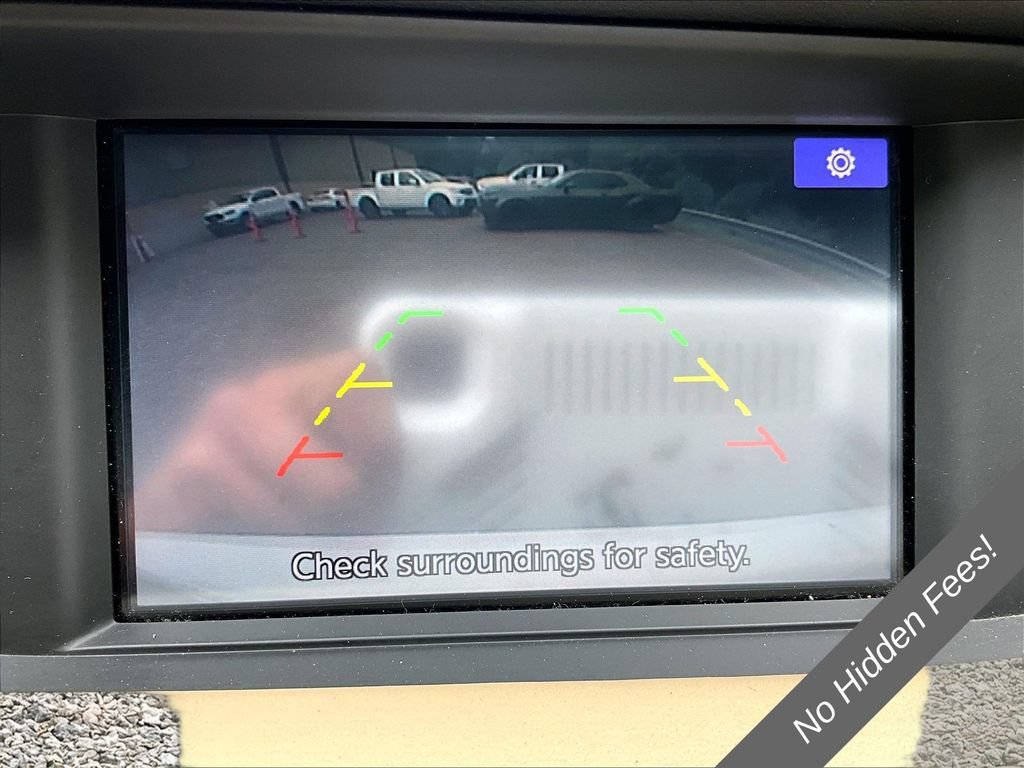 Used 2018 INFINITI QX30 AWD image 17