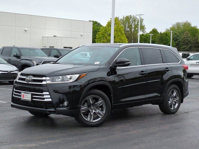 Certified 2019 Toyota Highlander Limited Platinum AWD/4WD image 2