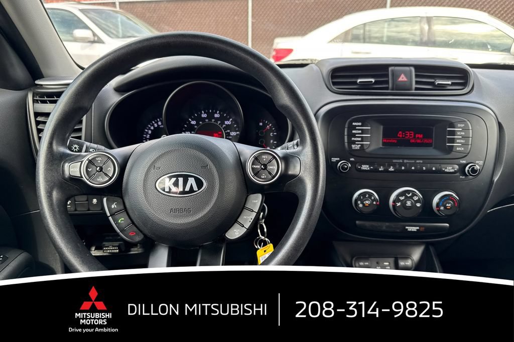 Used 2016 Kia Soul FWD image 16