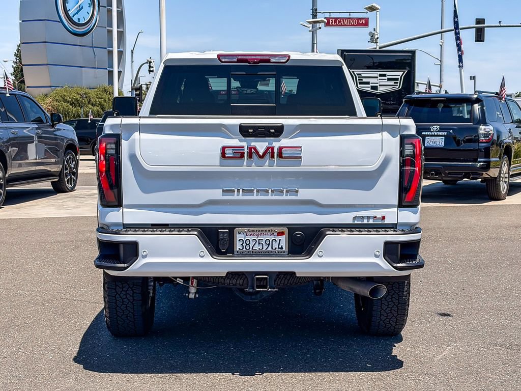 Certified 2025 GMC Sierra 2500 AT4 w/ AT4 Premium Plus Package AWD/4WD image 3