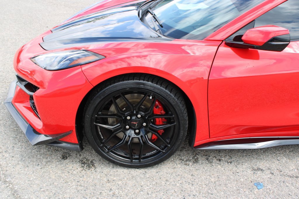 Used 2024 Chevrolet Corvette Z06 image 7