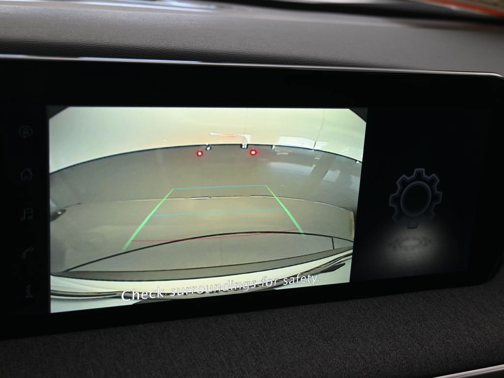 Used 2025 Nissan Kicks SV image 21