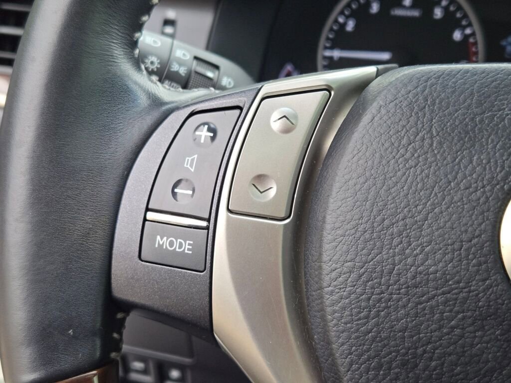 Used 2013 Lexus ES 350 w/ Luxury Pkg image 27