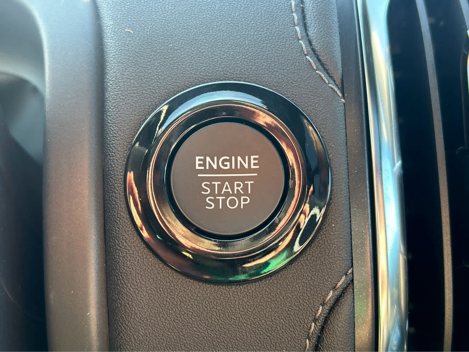 New 2025 Ford Expedition Max Platinum w/ Stealth Performance Package image 37