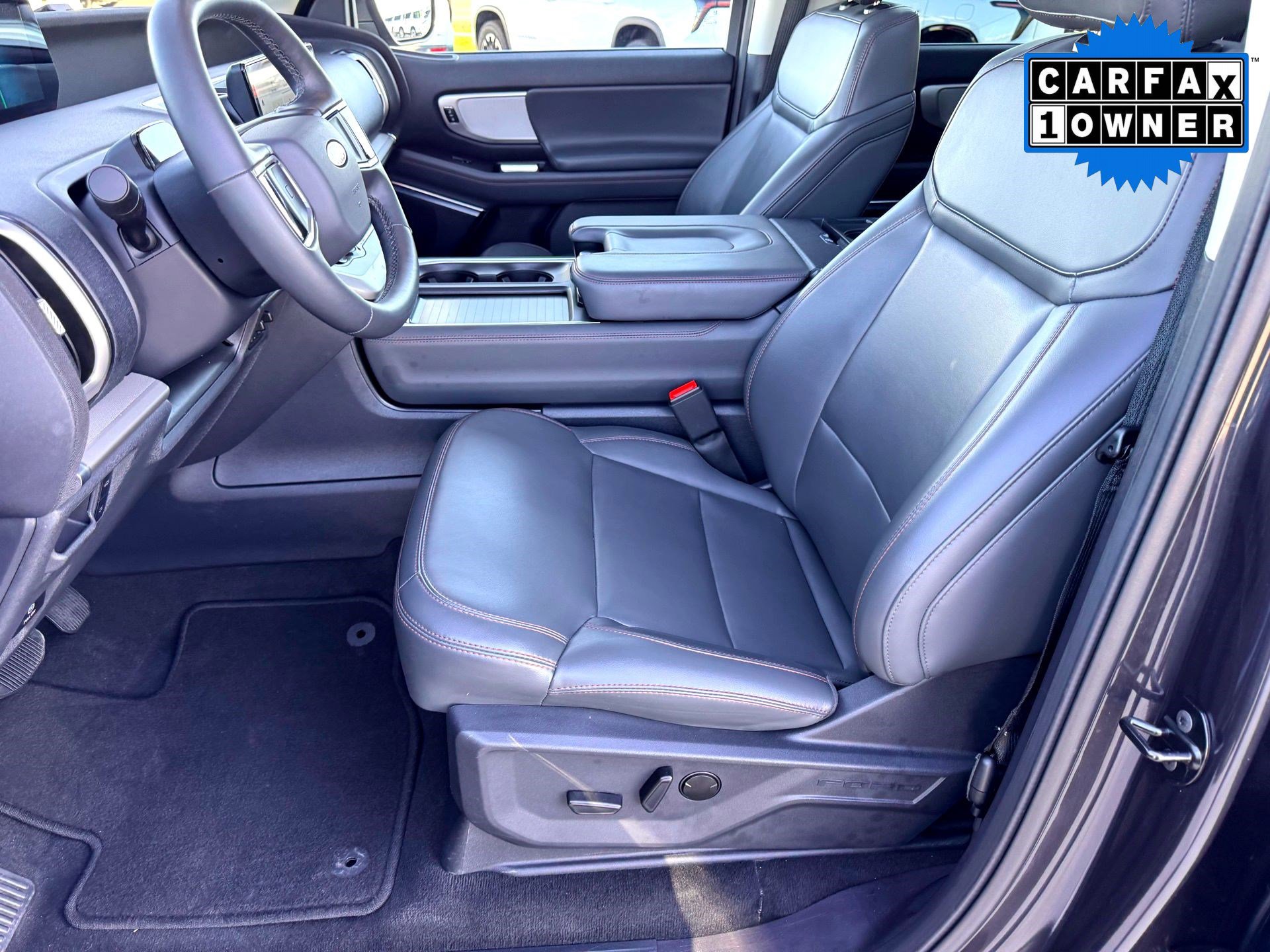 Used 2025 Ford Expedition Max Active image 12