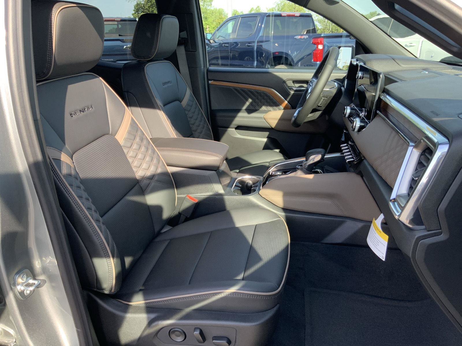 New 2026 GMC Canyon Denali AWD/4WD image 67