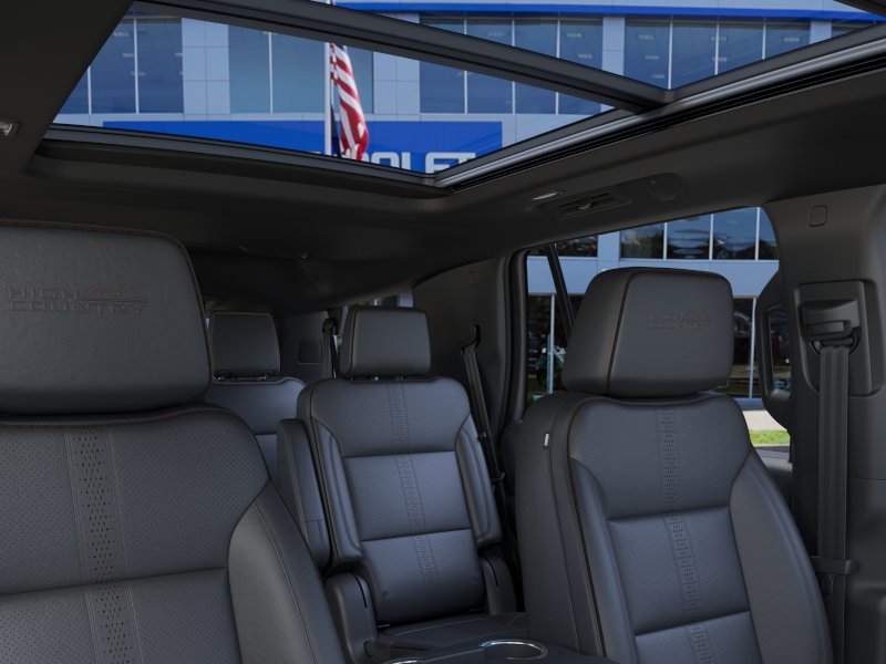 New 2026 Chevrolet Tahoe High Country w/ Sun And Tow Package AWD/4WD image 24