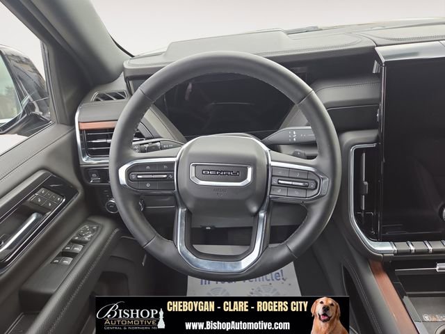 Used 2025 GMC Yukon Denali w/ LPO, Floor Liner Package AWD/4WD image 20