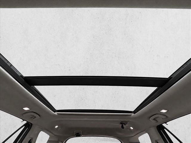 Certified 2024 Honda Pilot Touring image 17