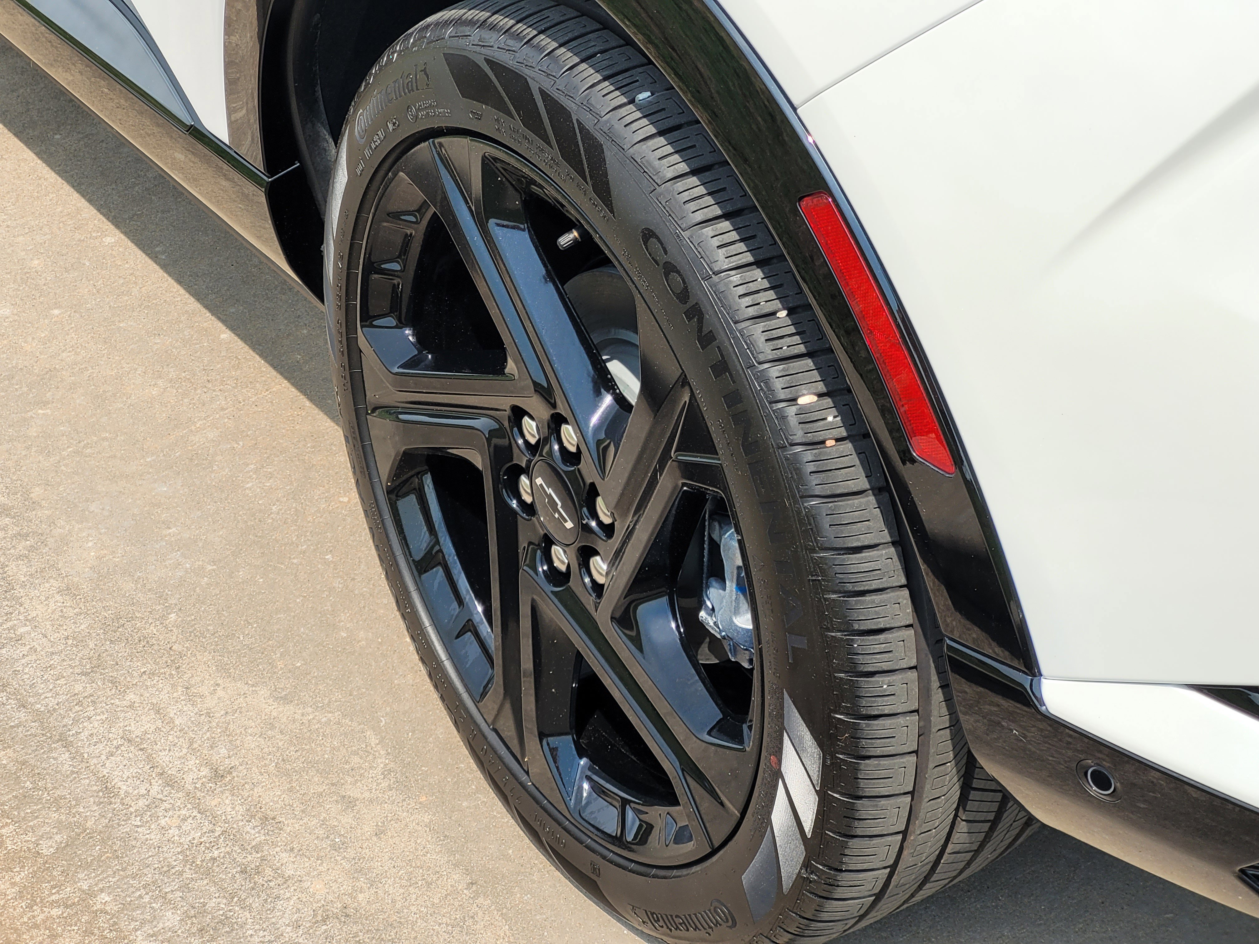 New 2025 Chevrolet Equinox EV RS w/ Active Safety Package 3 image 5