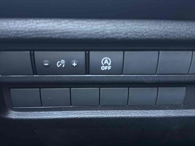 New 2026 Mitsubishi Outlander ES image 17