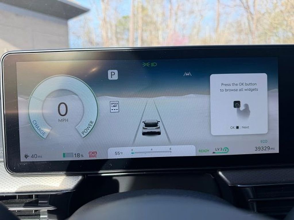 Used 2023 Genesis GV60 Performance image 7