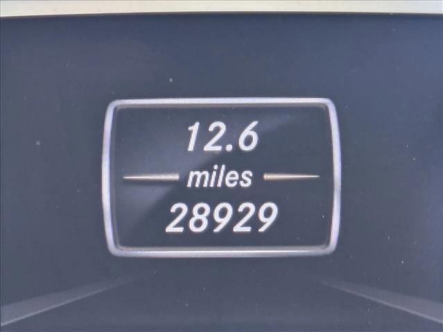 Used 2013 Mercedes-Benz SL 550 image 3