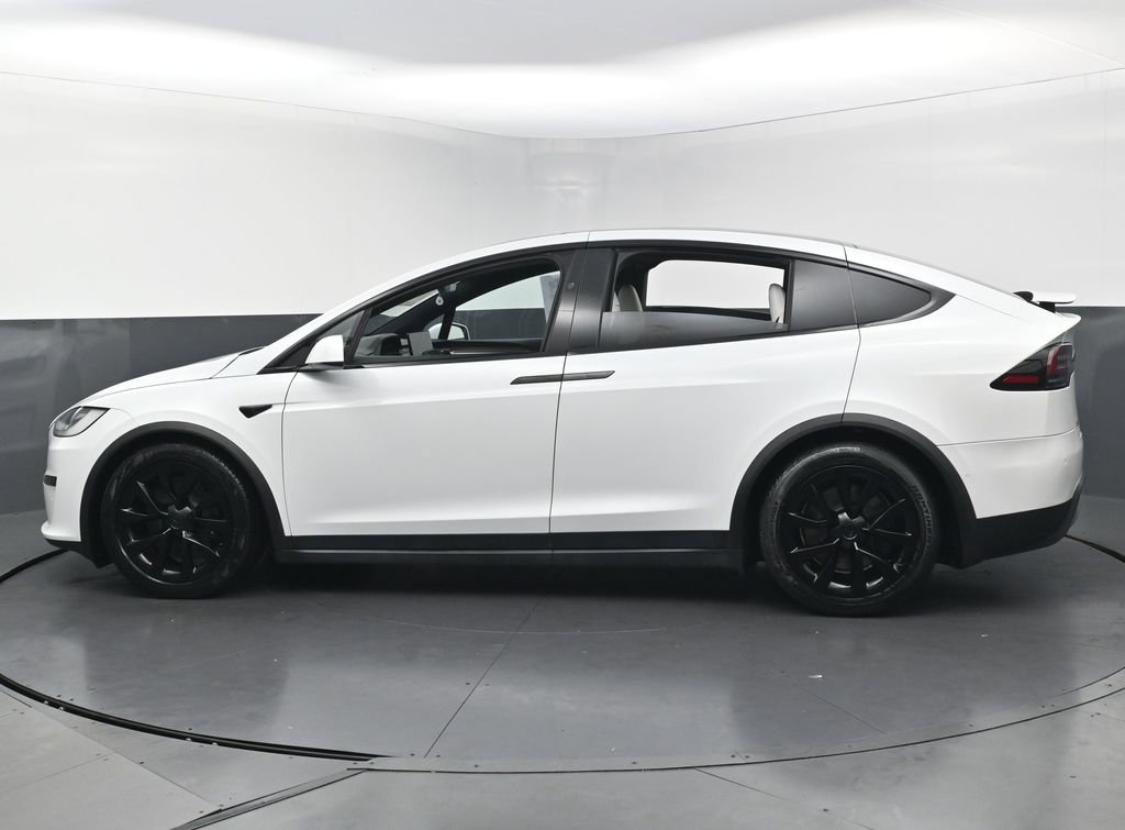 Used 2023 Tesla Model X AWD/4WD image 7