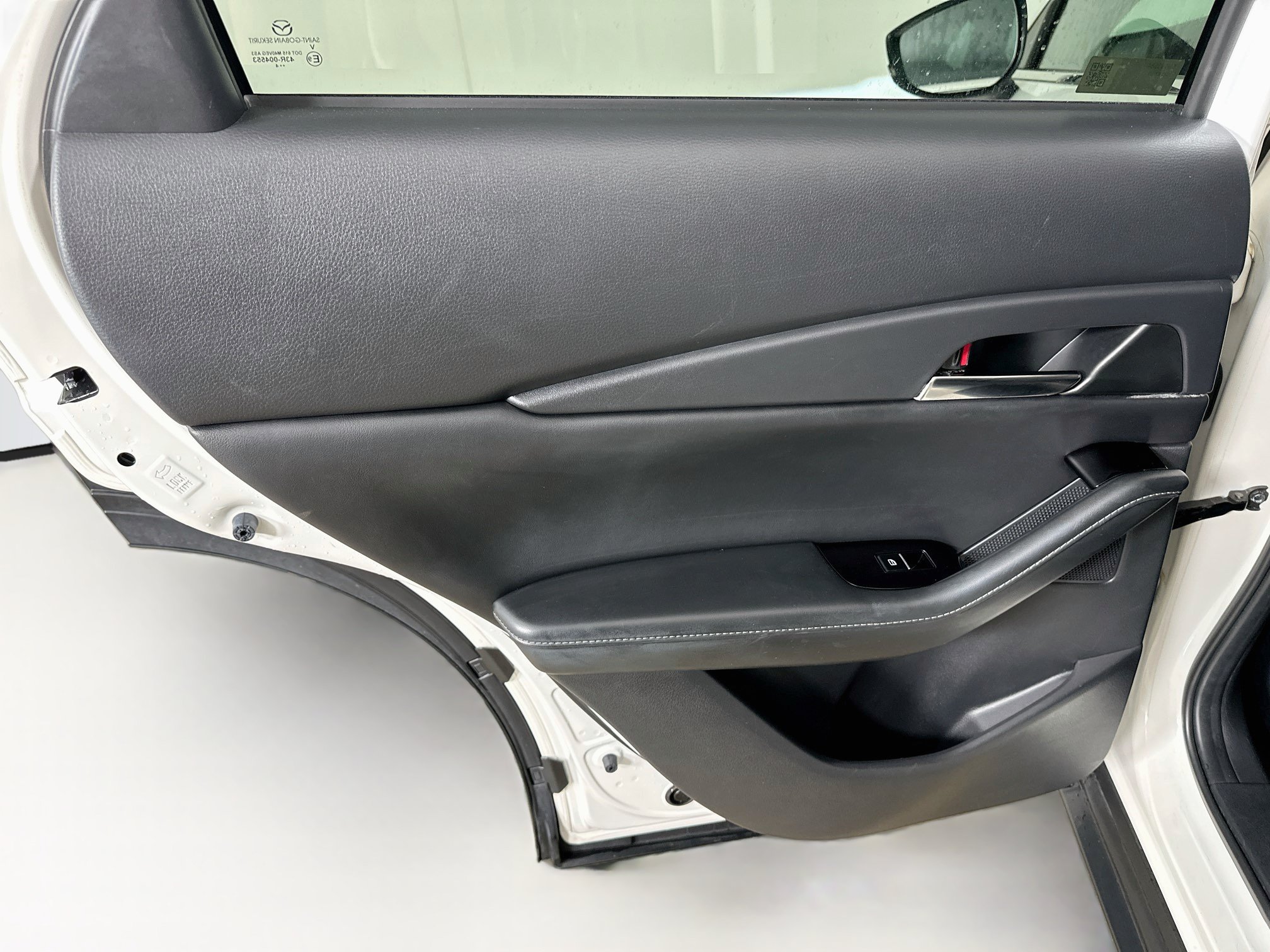 Used 2025 MAZDA CX-30 AWD 2.5 S w/ Preferred Package image 27