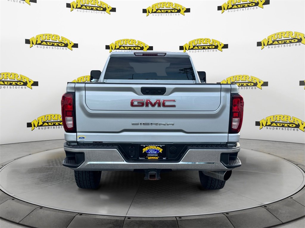 Used 2022 GMC Sierra 2500 Pro w/ Convenience Package image 4