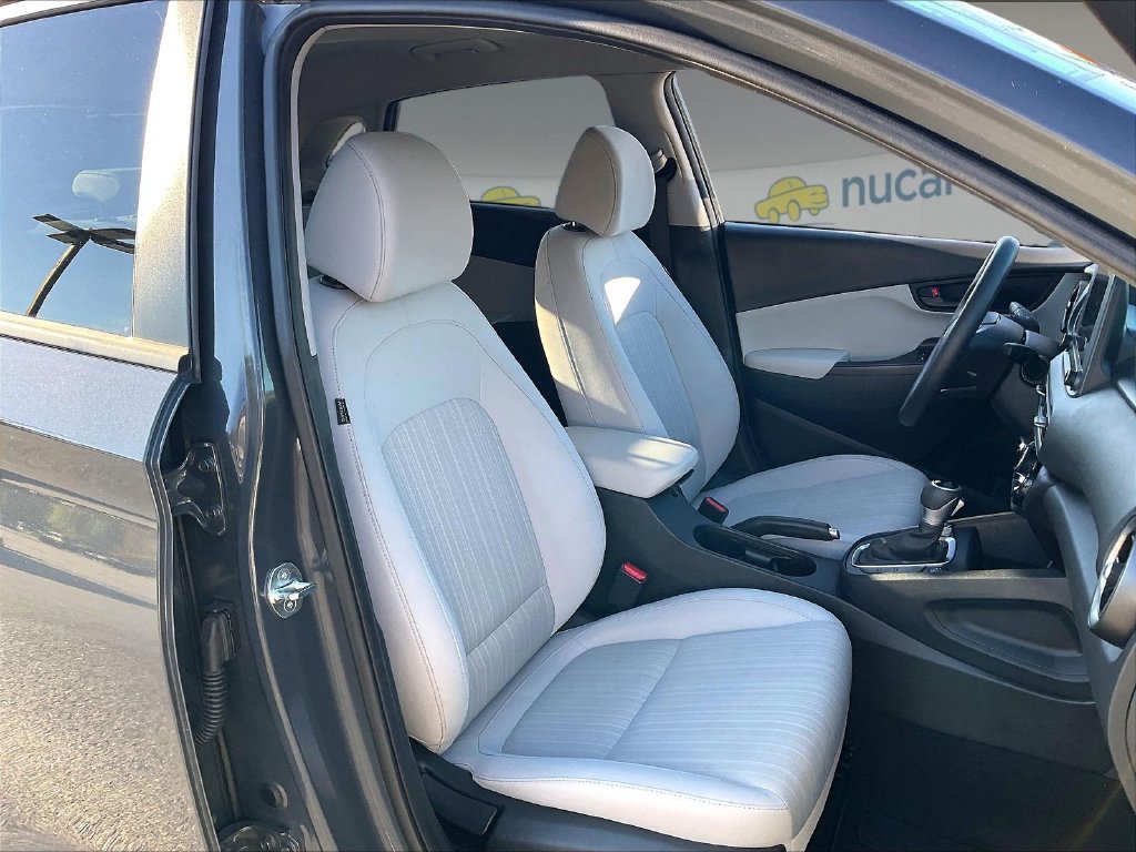 Used 2023 Hyundai Kona SEL AWD/4WD image 10