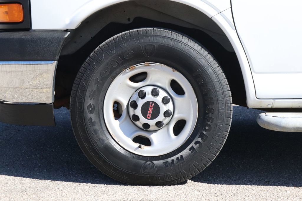 Used 2017 GMC Savana 2500 image 24