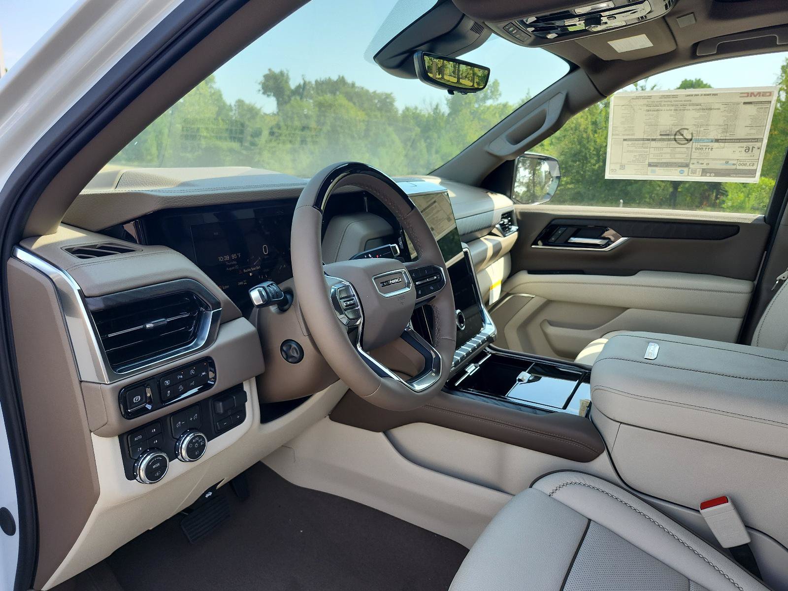 New 2026 GMC Yukon XL Denali w/ Denali Reserve Package AWD/4WD image 13