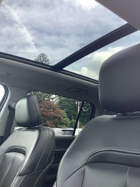 Certified 2023 Jeep Grand Cherokee L Limited AWD/4WD image 23