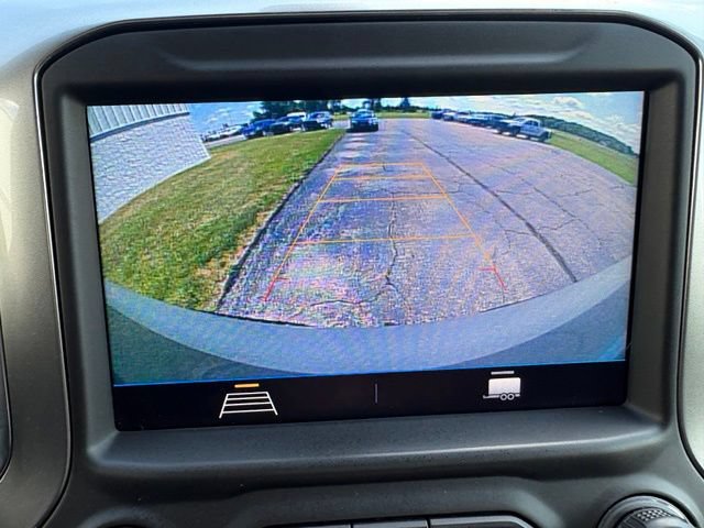 Used 2021 Chevrolet Silverado 1500 LT Trail Boss w/ Bed Protection Package AWD/4WD image 5