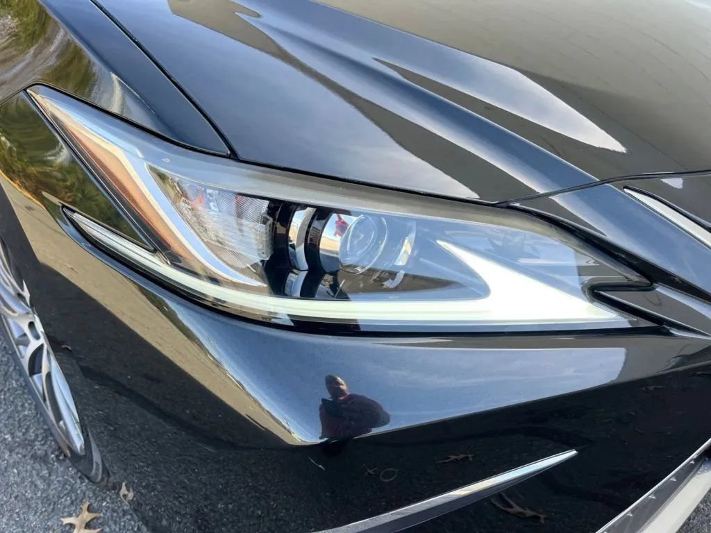 Used 2019 Lexus ES 350 w/ Premium Package FWD image 33