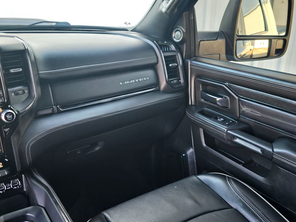 Used 2024 RAM 2500 Limited image 24