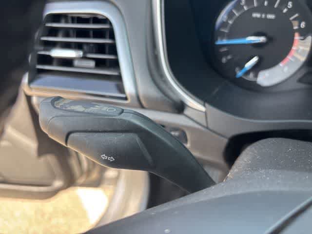 Used 2013 Ford Fusion SE FWD image 15