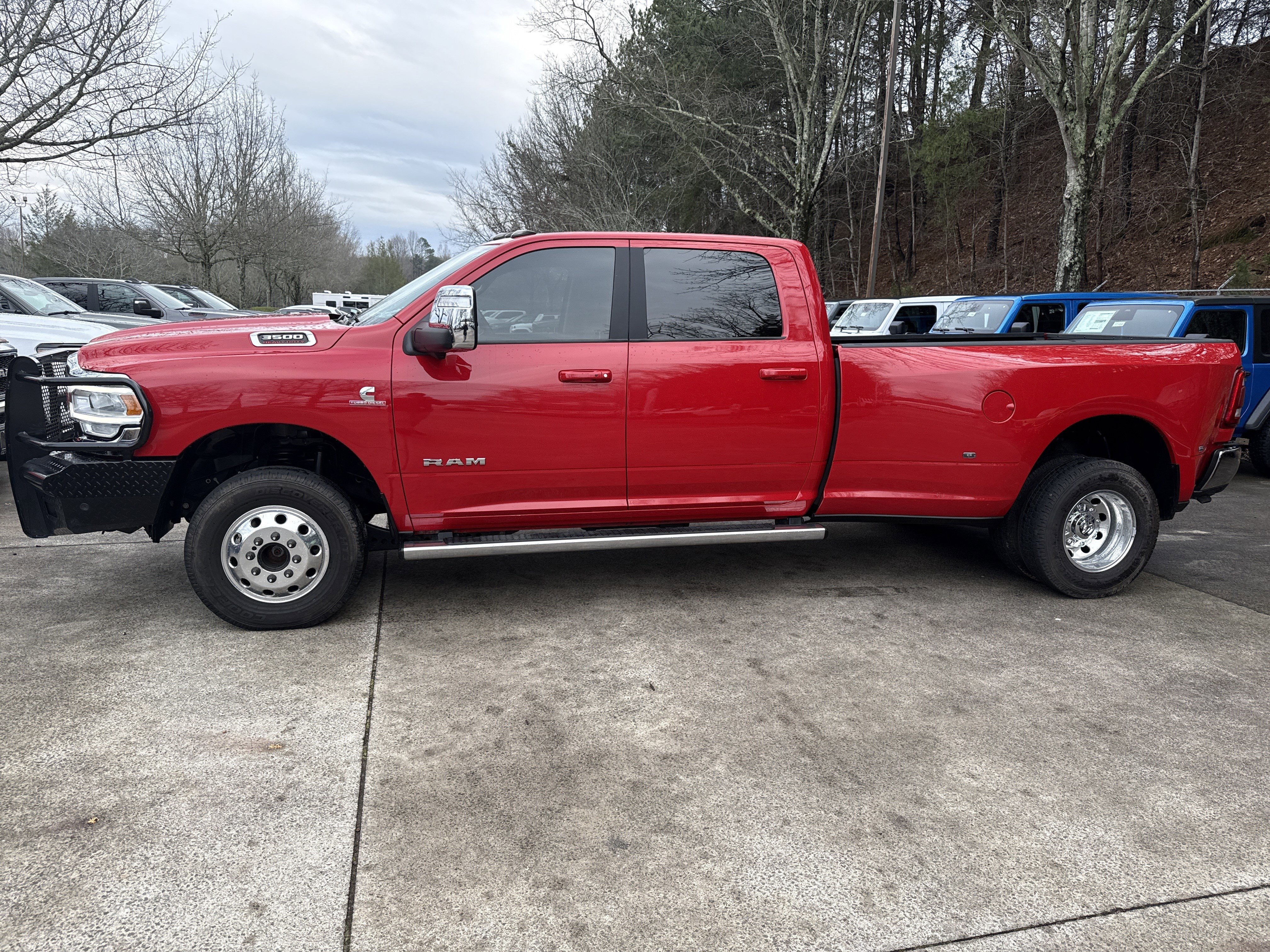 Used 2024 RAM 3500 Laramie w/ Safety Group image 4