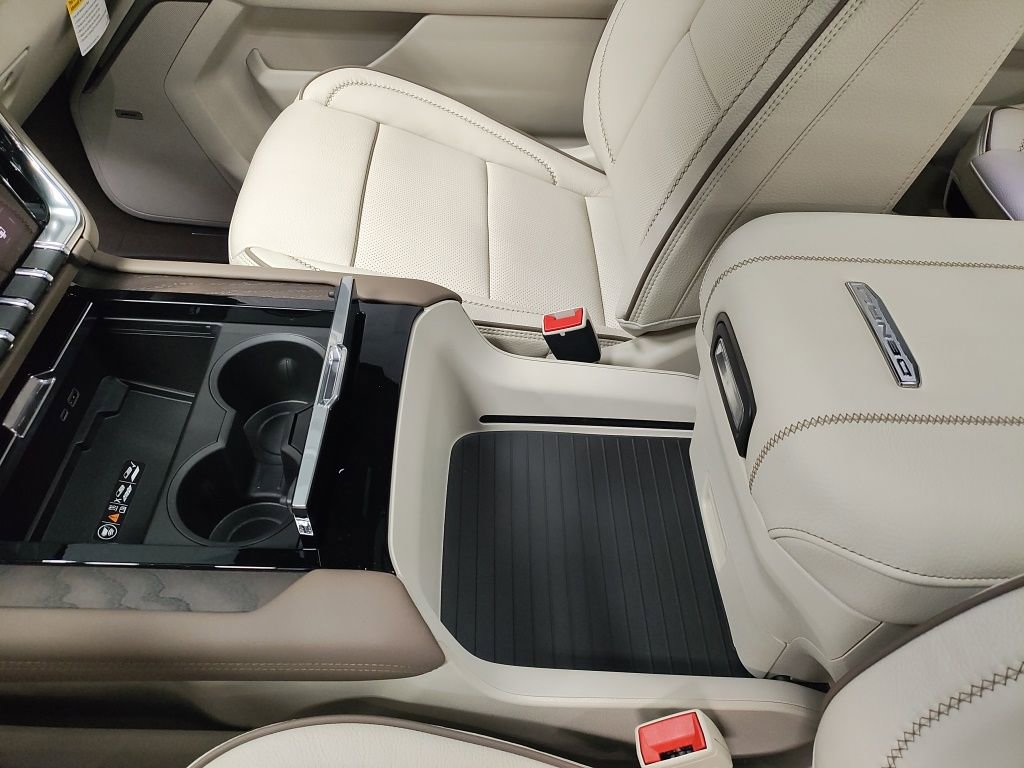 New 2026 GMC Yukon XL Denali w/ Sun & Power Step Package image 36