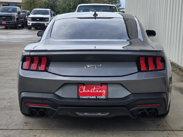 Used 2025 Ford Mustang GT Premium RWD image 9