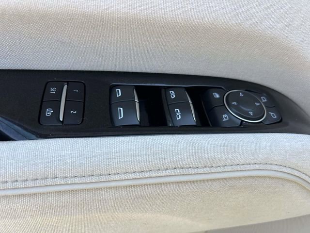 Used 2023 Cadillac Escalade Sport Platinum w/ LPO, ONYX Package image 20