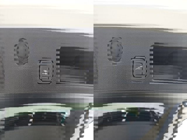 New 2026 Chevrolet Equinox LT image 11